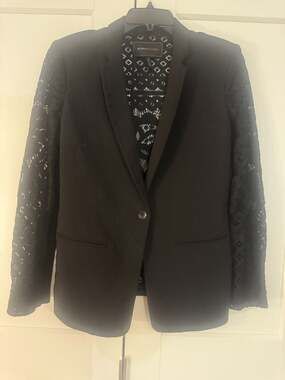 BCBGMAXAZRIA Women's Black Lace Back Blazer Size M